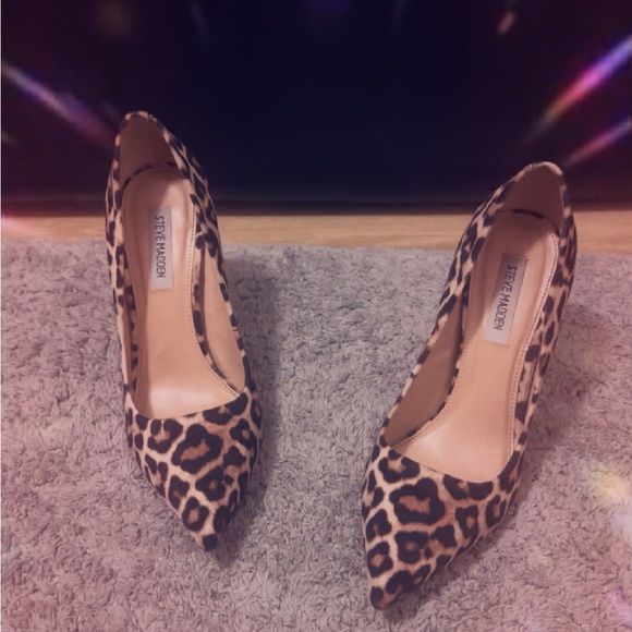 Leopard Print High Heel Pumps, Size 8.5M - Picture 5 of 6